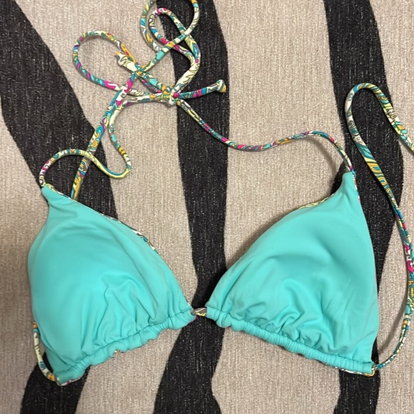 Multi color paisley bikini top - Picture 2 of 2